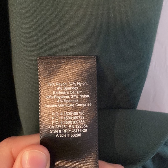 Babaton off the shoulder body-con emerald green dress - Picture 5 of 5